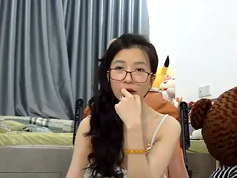 Cute Ruby01 online show from December 19, 3:19 pm