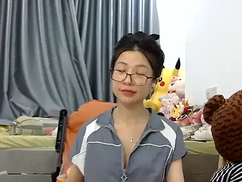 Cute Ruby01 online show from March 1, 12:23 pm