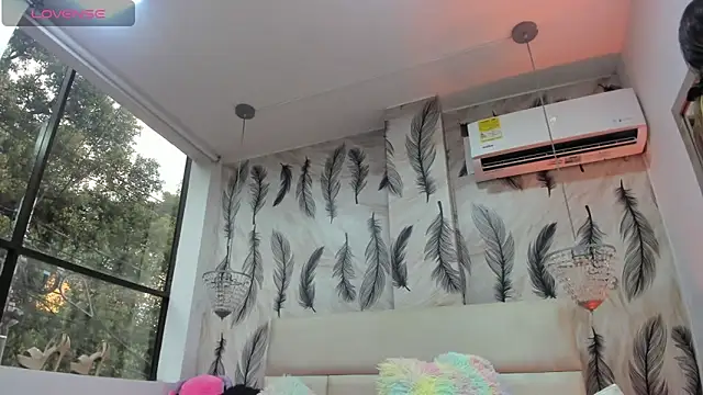 Vivi prinncess online show from September 28, 10:15 pm