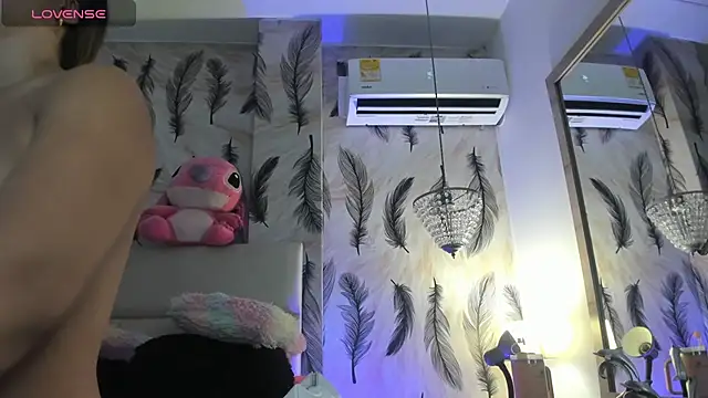 Vivi prinncess online show from October 18, 11:27 pm