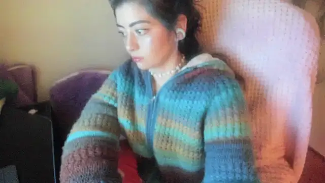 Sammysammy  online show from March 8, 11:58 am