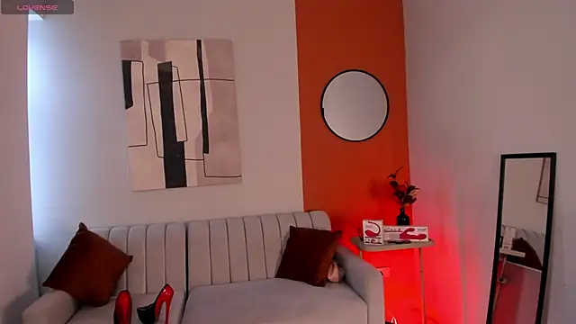 Snapshot of GraceElizabeth_ chatting on November 19, 8:31 pm GraceElizabeth online show from November 19, 8:31 pm