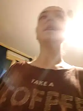 JoLeNe27 online show from January 18, 5:52 am