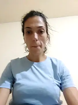 Snapshot of JoLeNe27 chatting on September 25, 6:11 pm JoLeNe27 online show from September 25, 6:11 pm