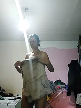 Snapshot of JoLeNe27 chatting on November 3, 4:36 am JoLeNe27 online show from November 3, 4:36 am