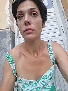 JoLeNe27 online show from July 15, 5:07 pm