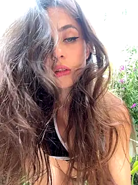 PartyQqHouse online show from October 8, 9:34 pm