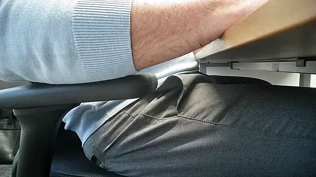 69bezfleku online show from December 17, 7:25 am