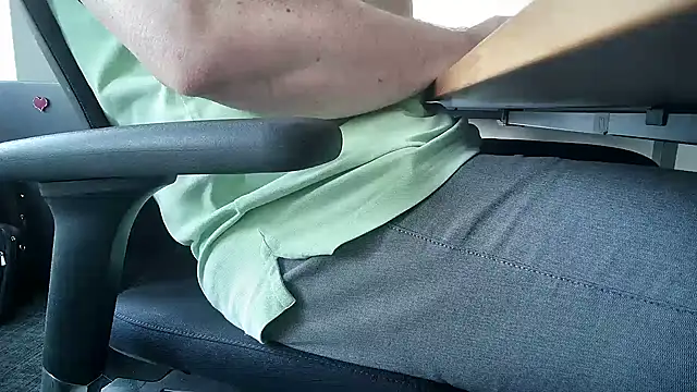 69bezfleku online show from May 20, 6:52 am