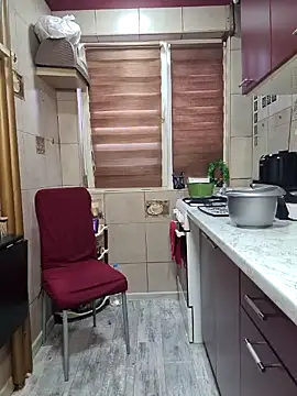 charrlote love online show from December 31, 12:15 pm