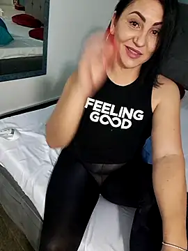 charrlote love online show from March 19, 2:32 pm