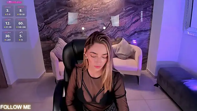 Snapshot of MelissaMoore_ chatting on March 4, 2:49 am MelissaMoore online show from March 4, 2:49 am