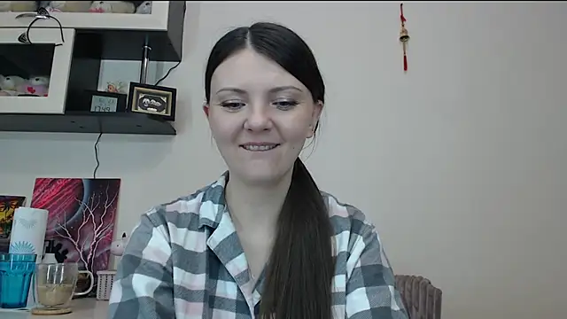 Snapshot of SugarTati chatting on March 6, 2:51 pm SugarTati online show from March 6, 2:51 pm