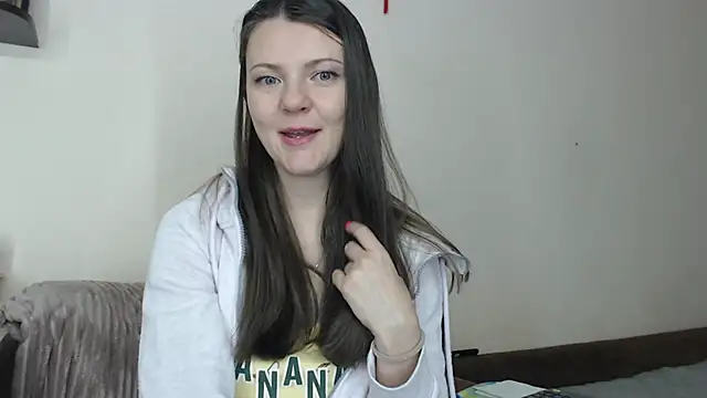 Snapshot of SugarTati chatting on October 4, 7:12 pm SugarTati online show from October 4, 7:12 pm