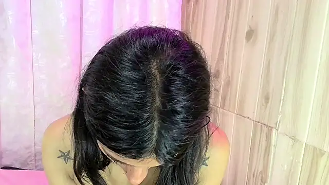 skinny Yizz online show from November 27, 8:22 pm