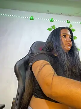 shayna all online show from March 26, 6:13 pm