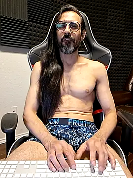 Youreherewithme online show from June 2, 12:23 am