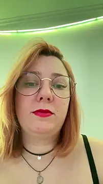 Patriciamoura69 online show from December 3, 6:28 pm