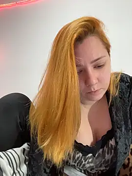 Patriciamoura69 online show from June 26, 6:45 pm