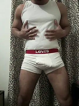 Rajbir0071 online show from November 5, 3:45 pm