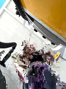 BlaizeyBBy online show from September 30, 10:59 pm