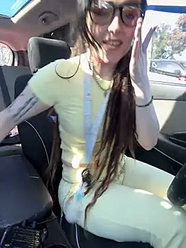 BlaizeyBBy online show from October 7, 10:40 pm