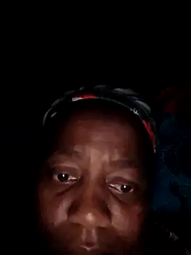 Snapshot of Galcraze chatting on March 31, 1:51 am Galcraze online show from March 31, 1:51 am