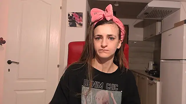 simyhvn online show from February 5, 5:01 am