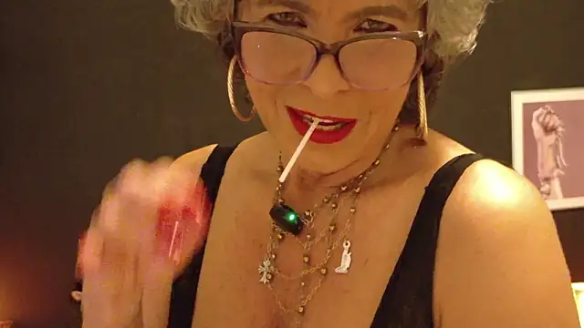 milfettefab online show from February 28, 12:11 am