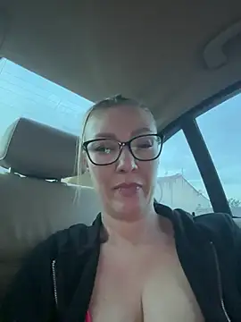 Sacha-xx online show from February 4, 5:08 pm