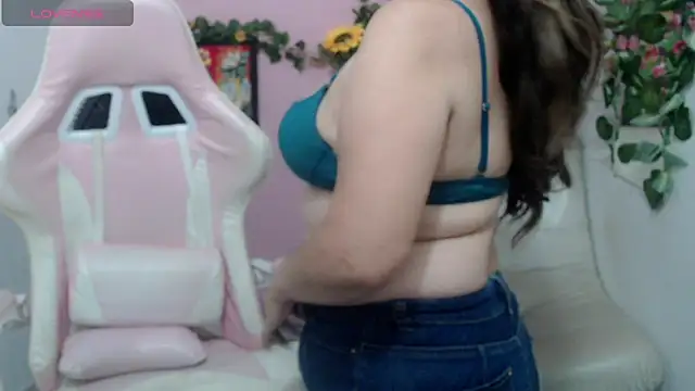 stepmother 105 online show from March 13, 3:29 pm