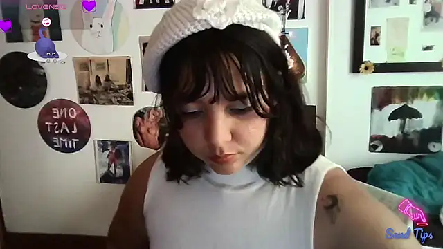 soynanabela28 online show from February 26, 10:09 pm