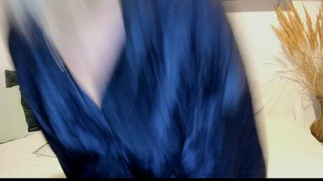 Snapshot of Jadore_able chatting on September 25, 2:15 am Jadore able online show from September 25, 2:15 am