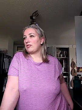 Canadian BBW online show from March 22, 6:33 pm