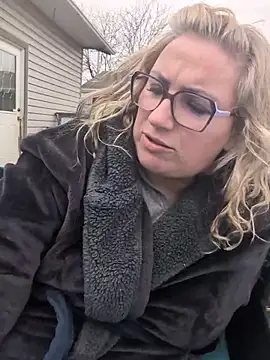 Canadian BBW online show from March 29, 8:31 pm