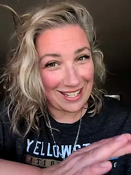 Canadian BBW online show from May 3, 10:16 pm