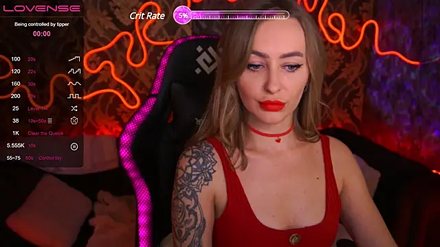 Snapshot of GraceCandy chatting on December 12, 9:48 pm GraceCandy online show from December 12, 9:48 pm