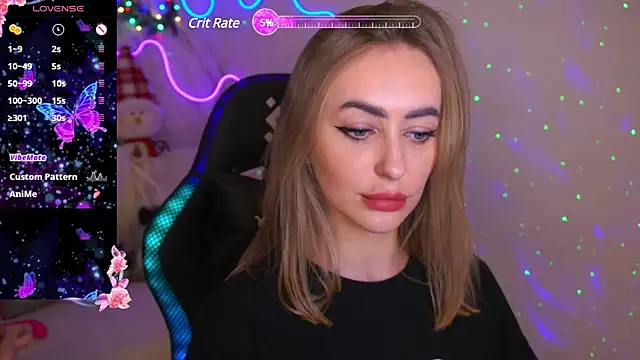 Snapshot of GraceCandy chatting on December 19, 10:32 pm GraceCandy online show from December 19, 10:32 pm