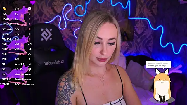 Snapshot of GraceCandy chatting on February 5, 9:29 pm GraceCandy online show from February 5, 9:29 pm