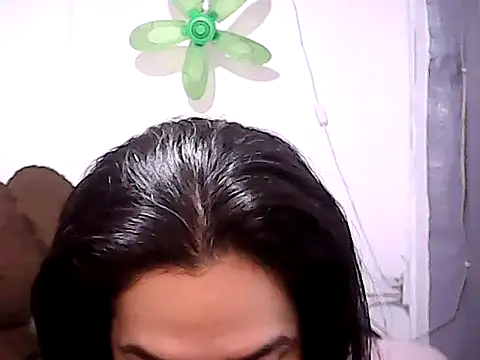 Snapshot of BigDickTrans chatting on November 15, 11:54 pm BigDickTrans online show from November 15, 11:54 pm