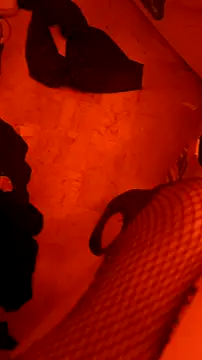 Misspadrona88 online show from November 15, 11:18 am