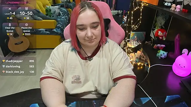 Softie Sofy online show from February 13, 8:48 am