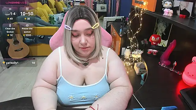 Softie Sofy online show from February 26, 9:10 am