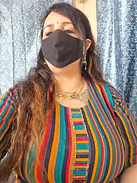 cute-tanvi online show from February 3, 4:25 am