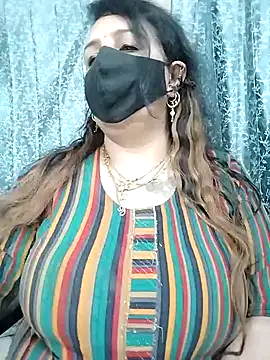 cute-tanvi online show from February 7, 1:04 am