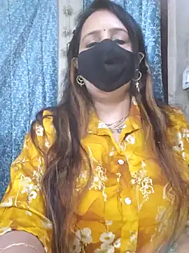 cute-tanvi online show from February 10, 1:46 am