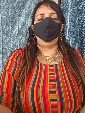 cute-tanvi online show from February 19, 4:44 am