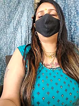 cute-tanvi online show from February 25, 8:25 am