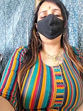 cute-tanvi online show from February 26, 7:53 am