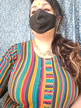 cute-tanvi online show from March 3, 1:42 am